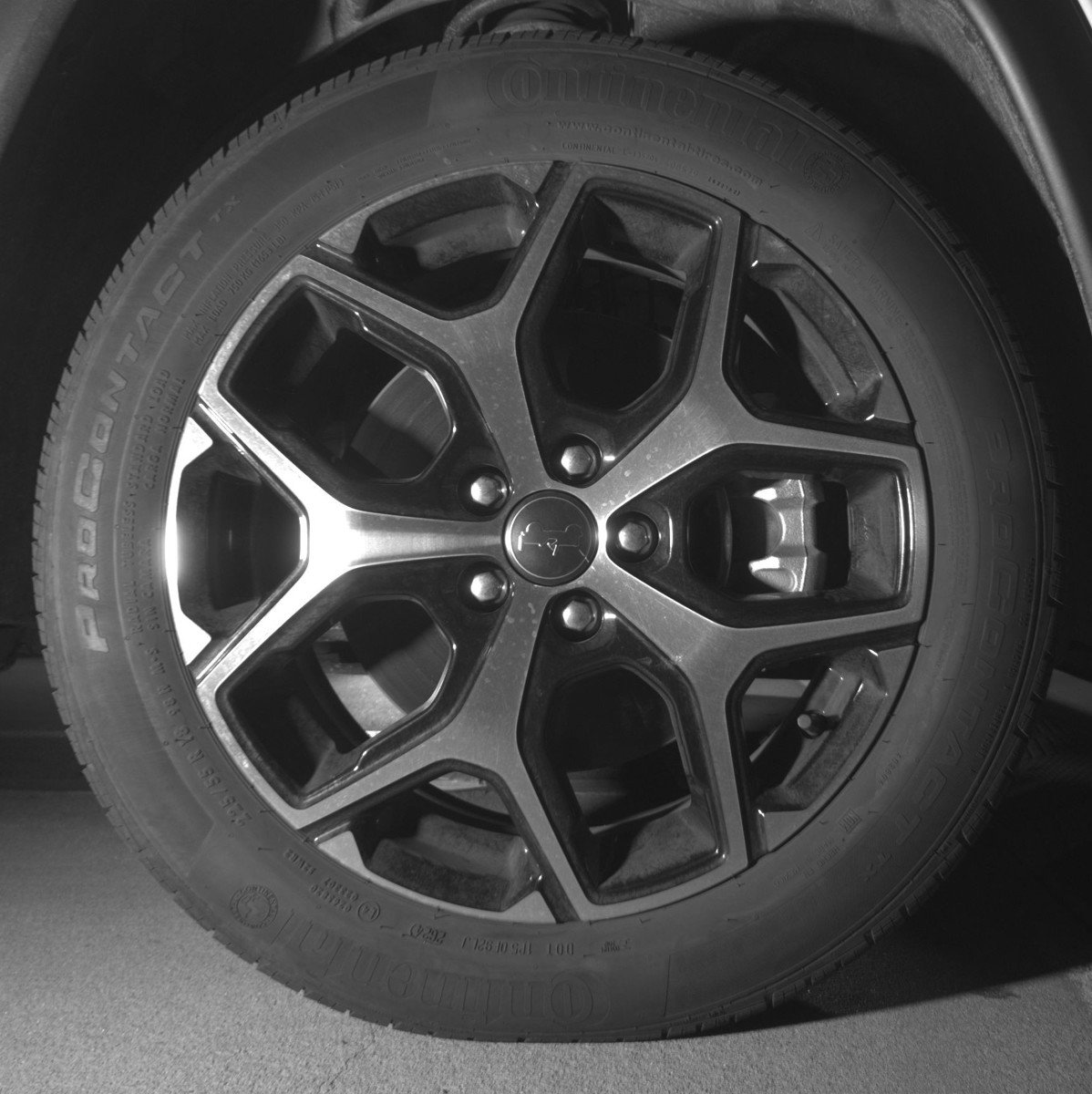 Used 2025 Jeep Compass Limited image 13