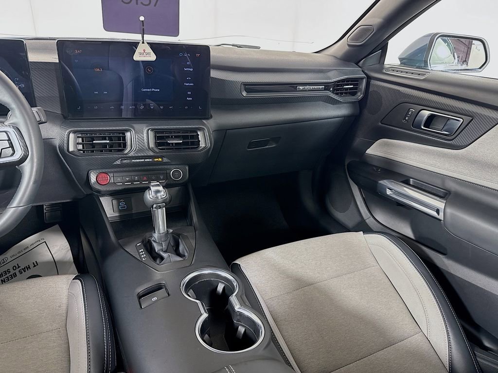 Used 2024 Ford Mustang Coupe image 26