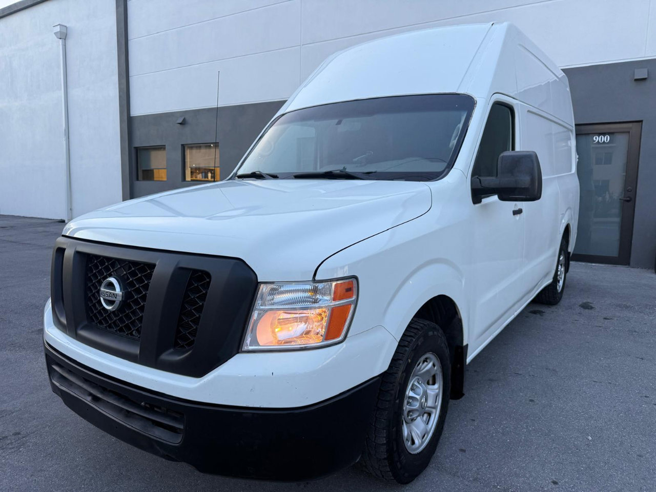 Used 2018 Nissan NV 2500 SV w/ Navigation Package image 7