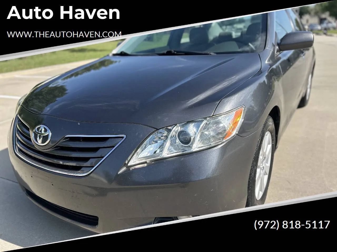Used 2009 Toyota Camry XLE FWD image 1