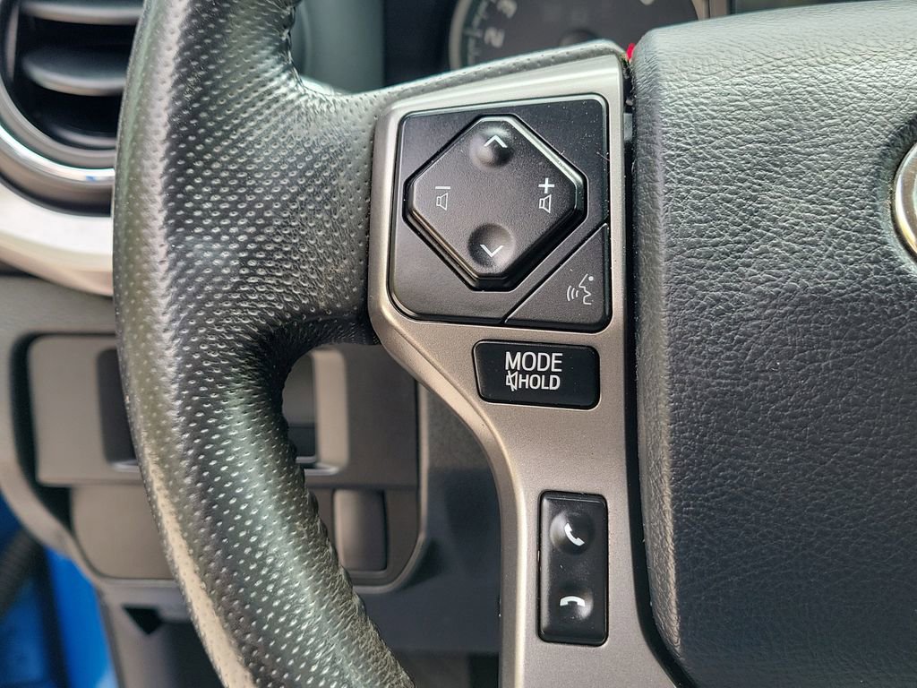 Used 2017 Toyota Tacoma SR5 image 19