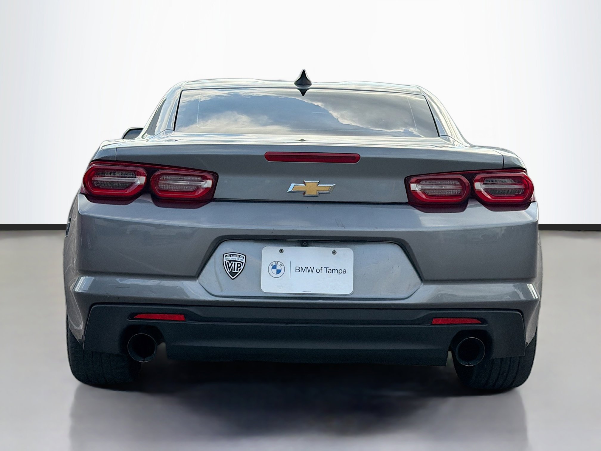 Used 2020 Chevrolet Camaro LT image 4