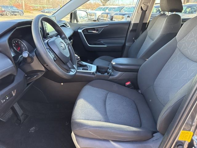 Used 2020 Toyota RAV4 XLE w/ All Weather Liner Package image 19