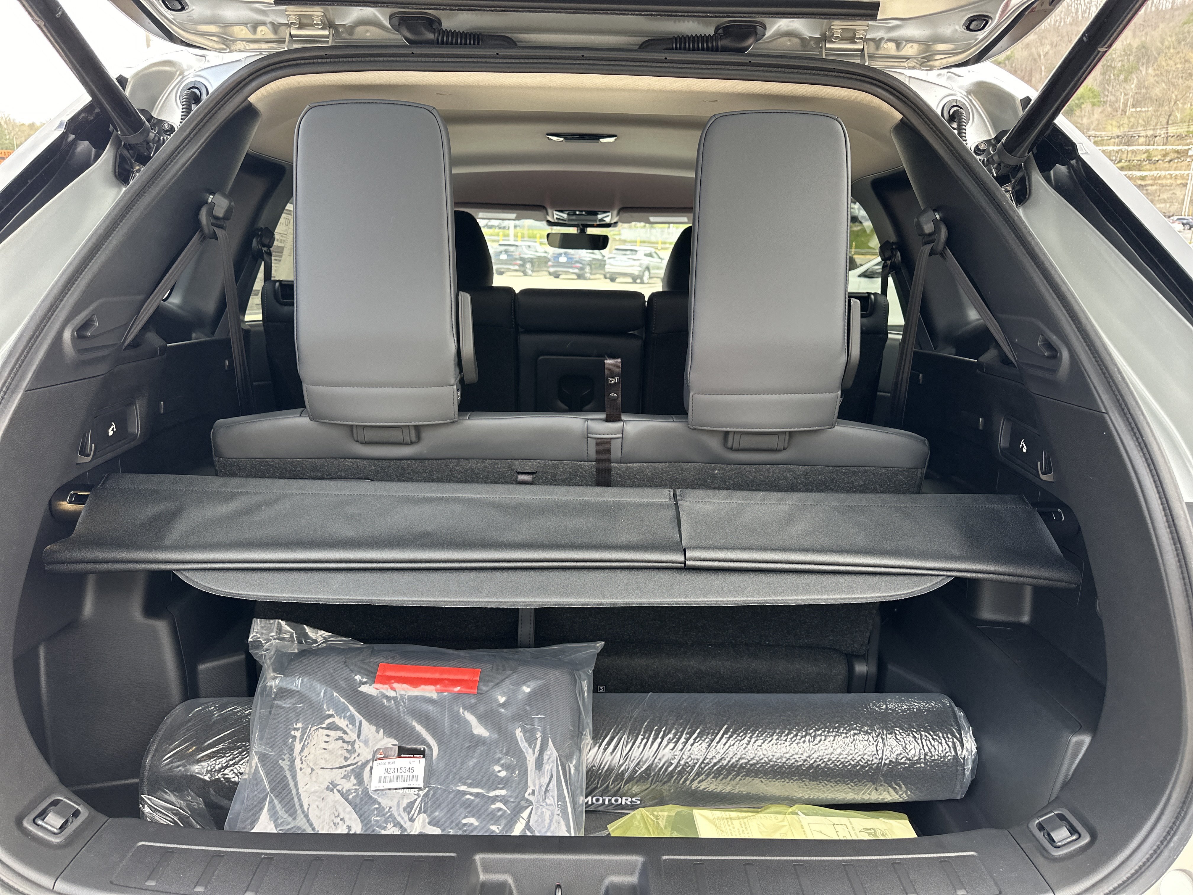 New 2026 Mitsubishi Outlander SE AWD/4WD image 4