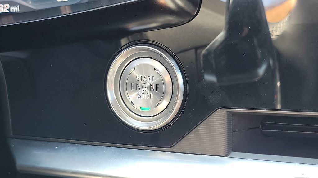 Used 2025 Chevrolet Corvette Z06 image 26