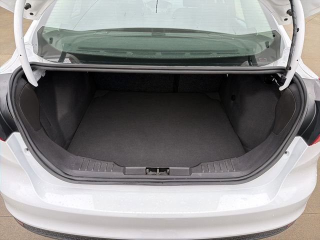 Used 2018 Ford Focus SE image 24