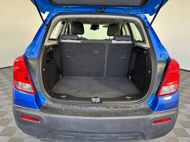 Used 2016 Chevrolet Trax LS AWD/4WD image 26