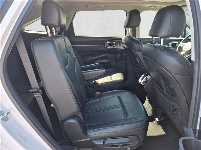 Used 2022 Kia Sorento SX FWD image 18