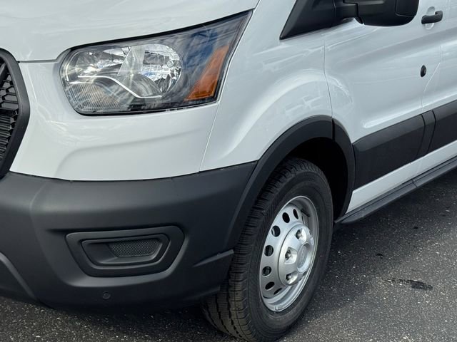 New 2026 Ford Transit 250 148 Medium Roof Extended AWD image 6