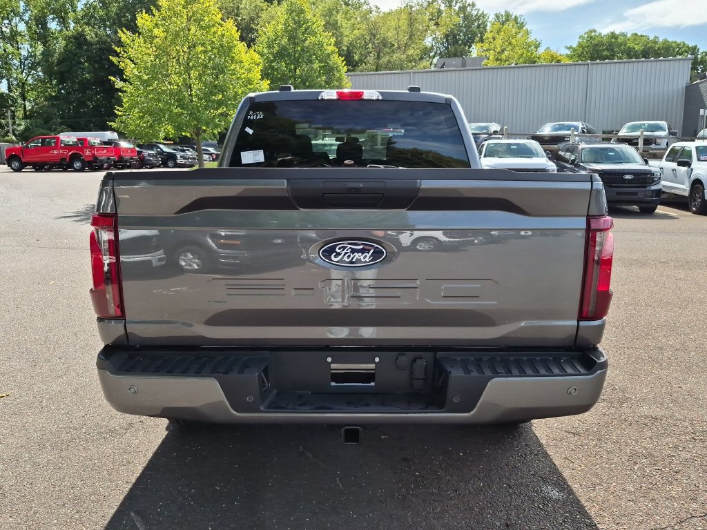 New 2026 Ford F150 STX w/ Equipment Group 200A AWD/4WD image 11