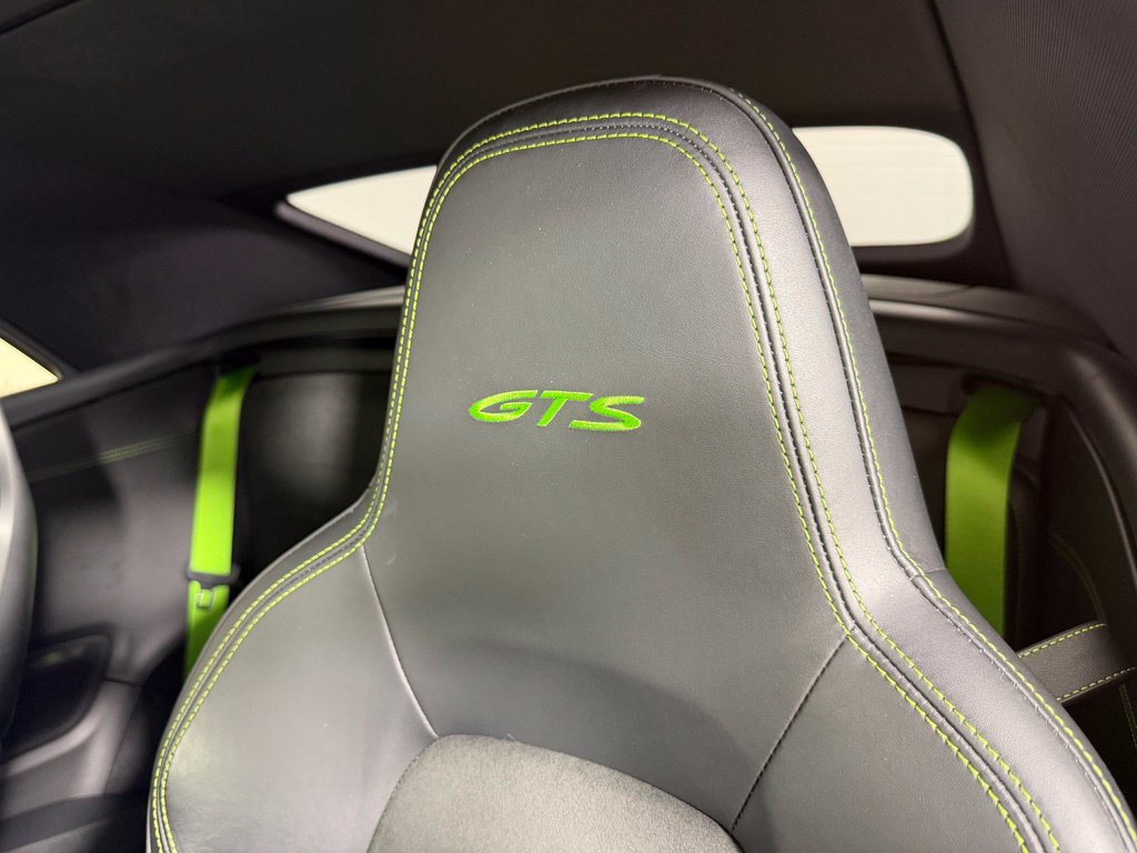 Certified 2022 Porsche 911 Carrera GTS RWD image 25