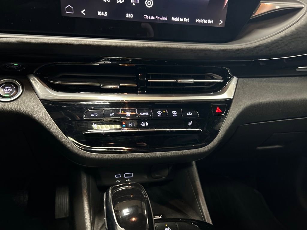 Certified 2024 Buick Envista Avenir image 19