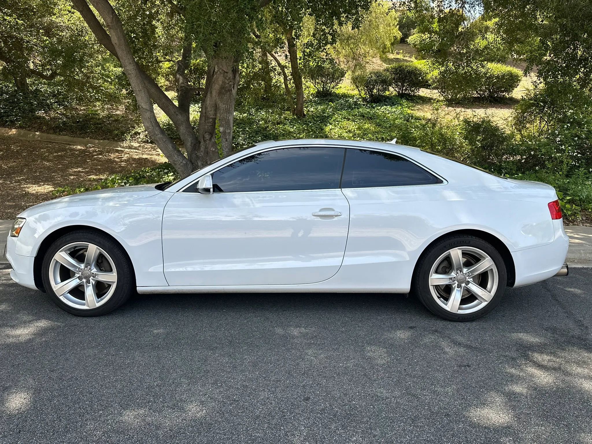 Used 2014 Audi A5 2.0T Premium Plus w/ Premium Plus Package AWD/4WD image 2