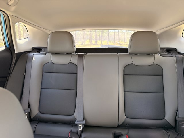 New 2026 Chevrolet Trax ACTIV w/ Driver Confidence Package image 28