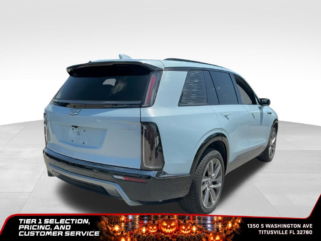 Used 2026 Cadillac Vistiq Sport w/ LPO, Floor Liner Package AWD/4WD image 11