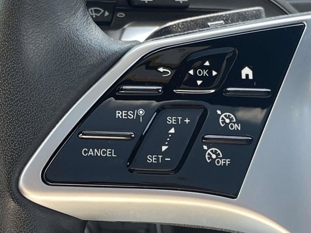Certified 2024 Mercedes-Benz GLB 250 4MATIC image 35