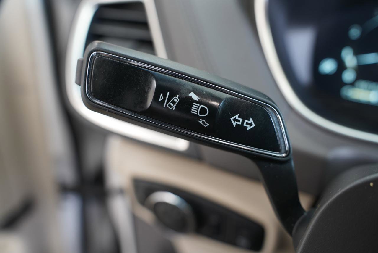 Used 2019 Lincoln Nautilus Reserve w/ Driver Assistance Package image 14