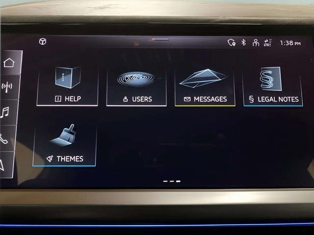 Used 2024 Audi Q4 e-tron Prestige image 46