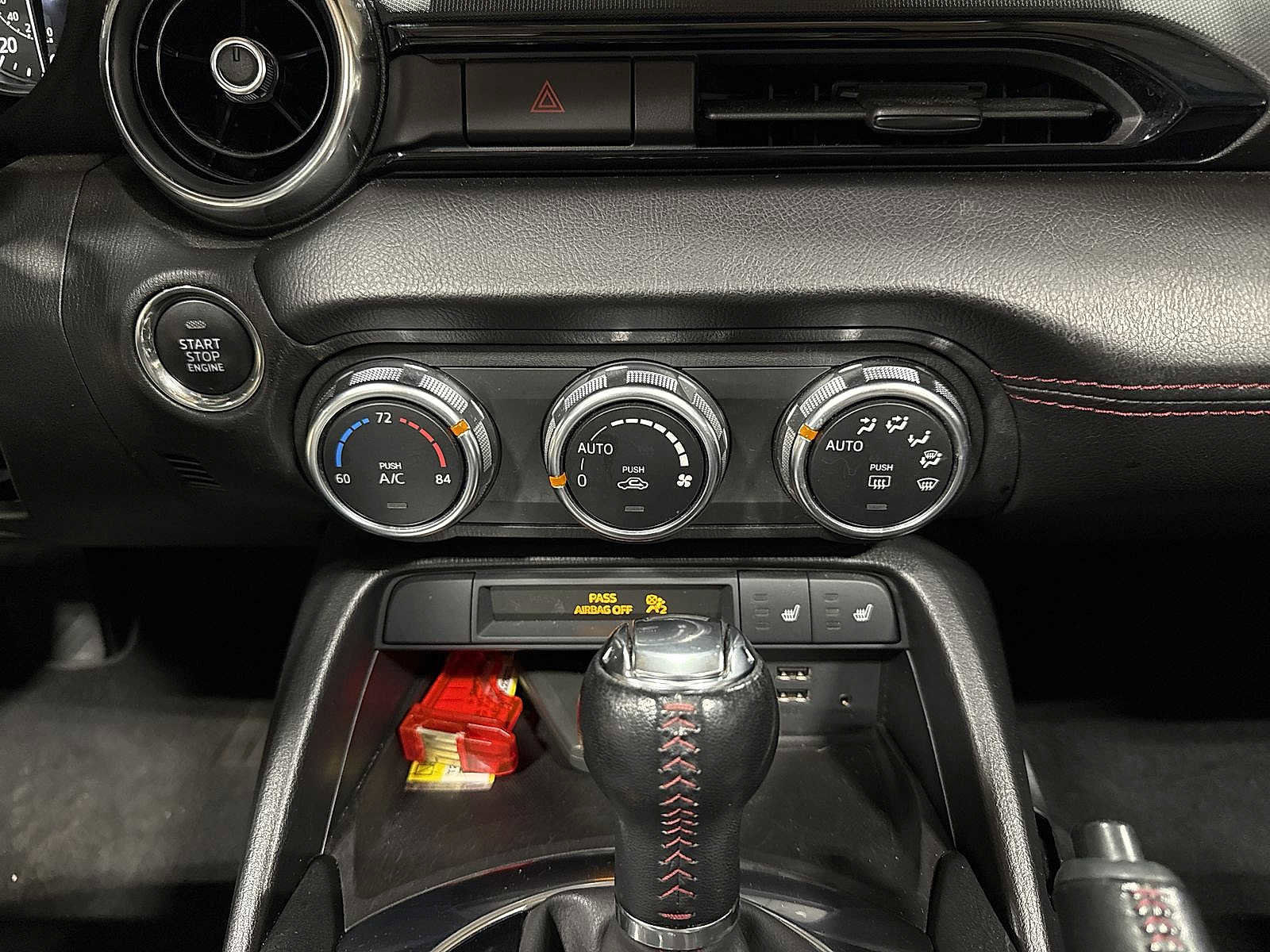 Used 2017 MAZDA MX-5 Miata Grand Touring w/ Appearance Package image 19