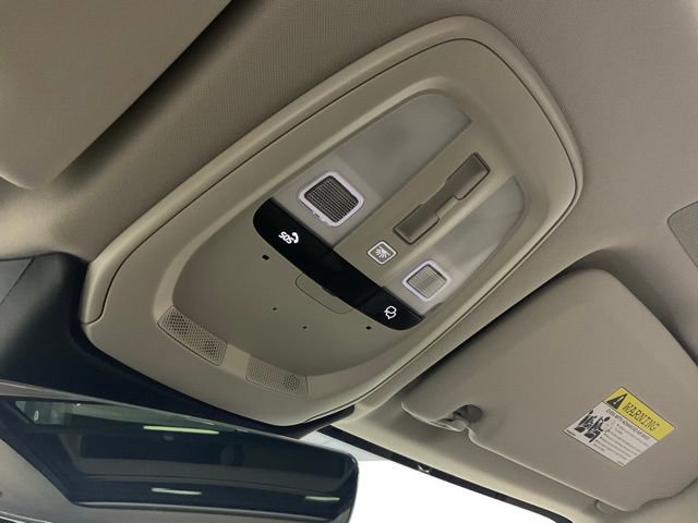 New 2026 Volvo XC60 T8 Ultra image 18