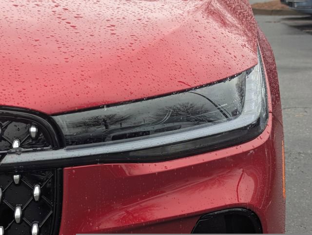 New 2026 Lincoln Nautilus Reserve image 8