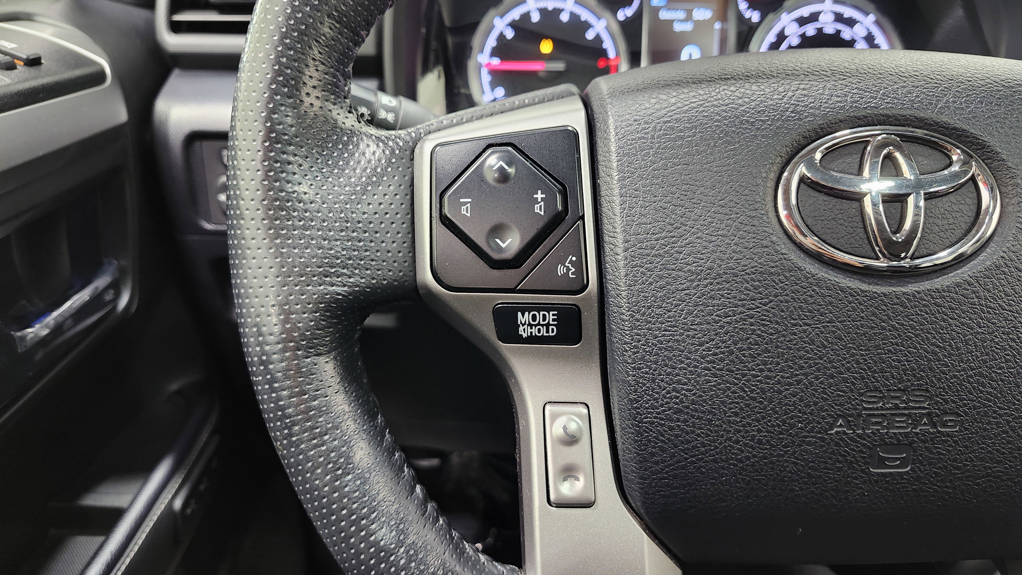 Used 2023 Toyota 4Runner Limited image 36