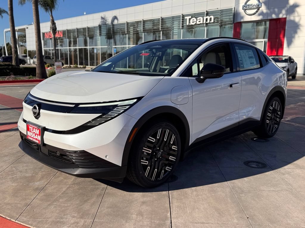 New 2026 Nissan Leaf Platinum+ w/ Cargo Package (Platinum+) FWD image 4