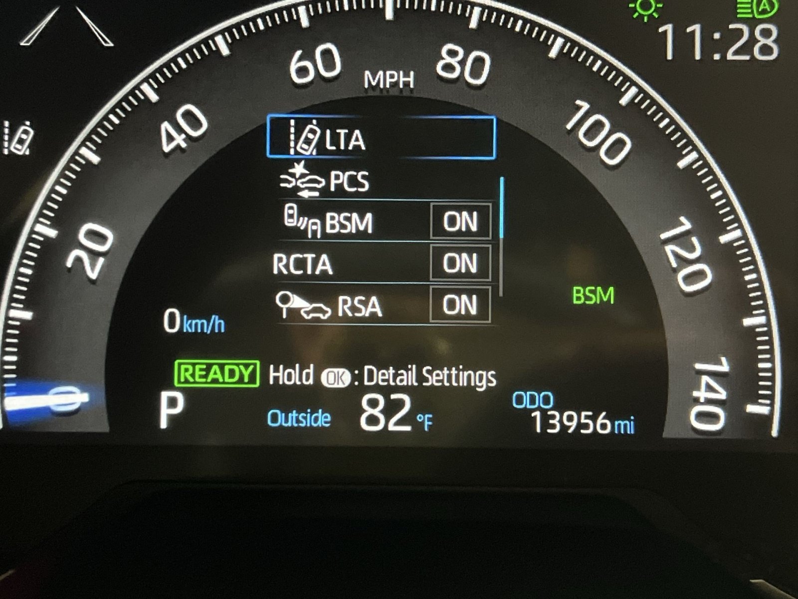 Used 2025 Toyota RAV4 XLE AWD/4WD image 17