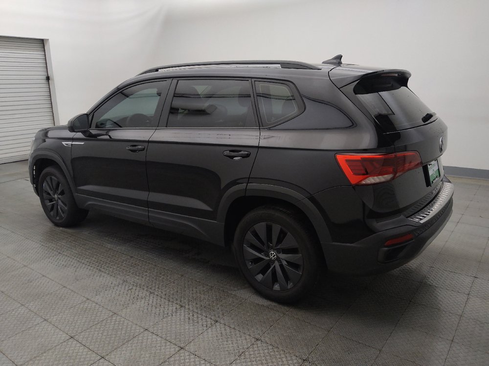 Used 2024 Volkswagen Taos S w/ MDO Package FWD image 3