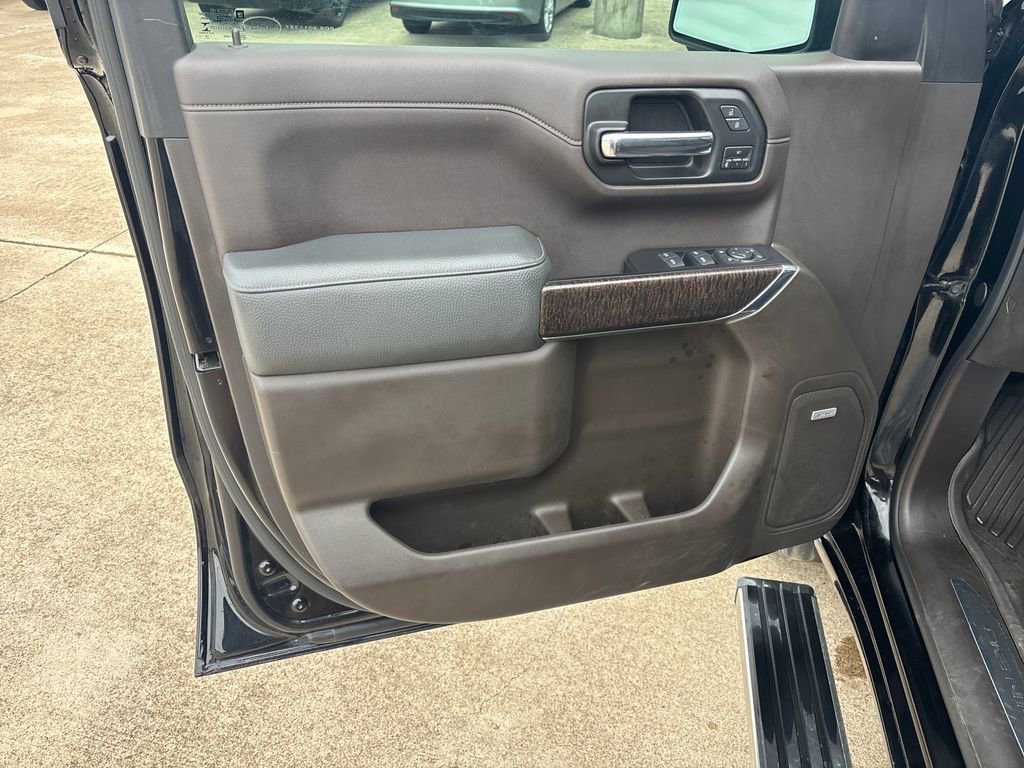 Used 2019 GMC Sierra 1500 Denali w/ Denali Ultimate Package AWD/4WD image 11