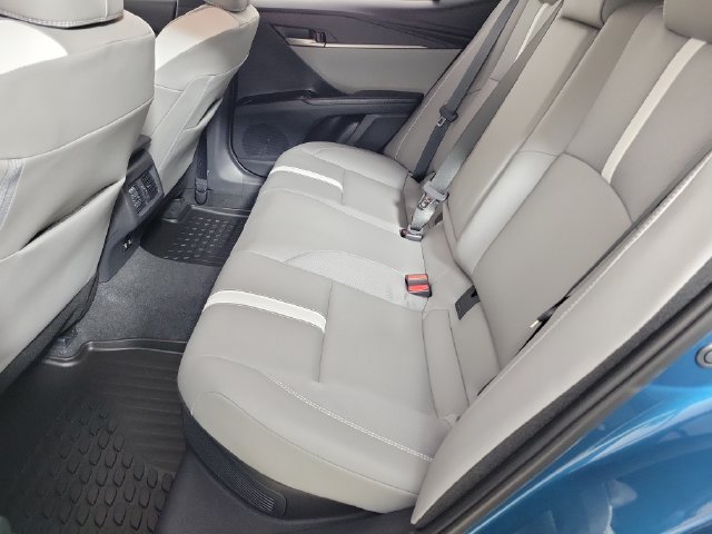 Used 2026 Toyota Camry SE FWD image 12