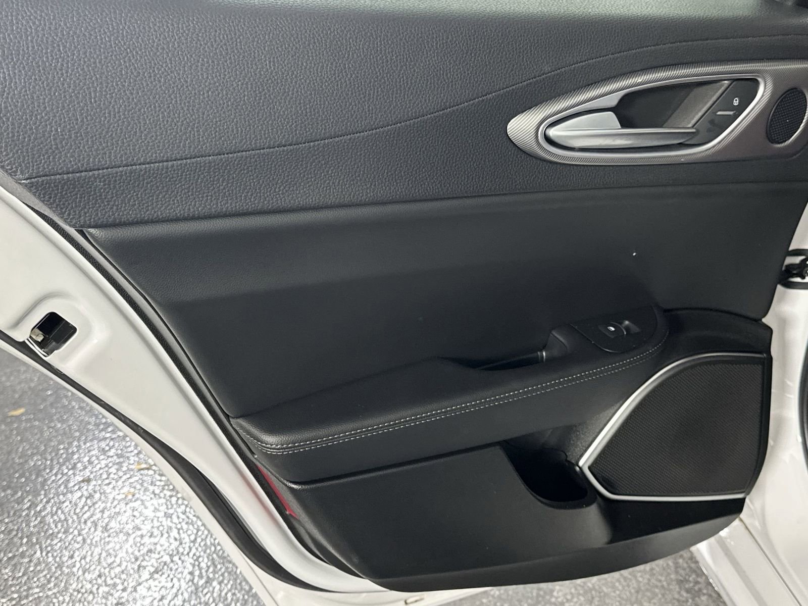 Used 2023 Alfa Romeo Giulia Veloce image 34