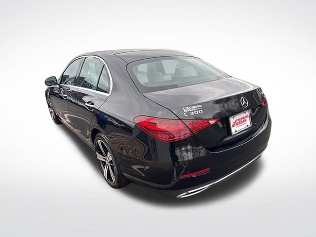 Used 2025 Mercedes-Benz C 300 4MATIC Sedan image 3