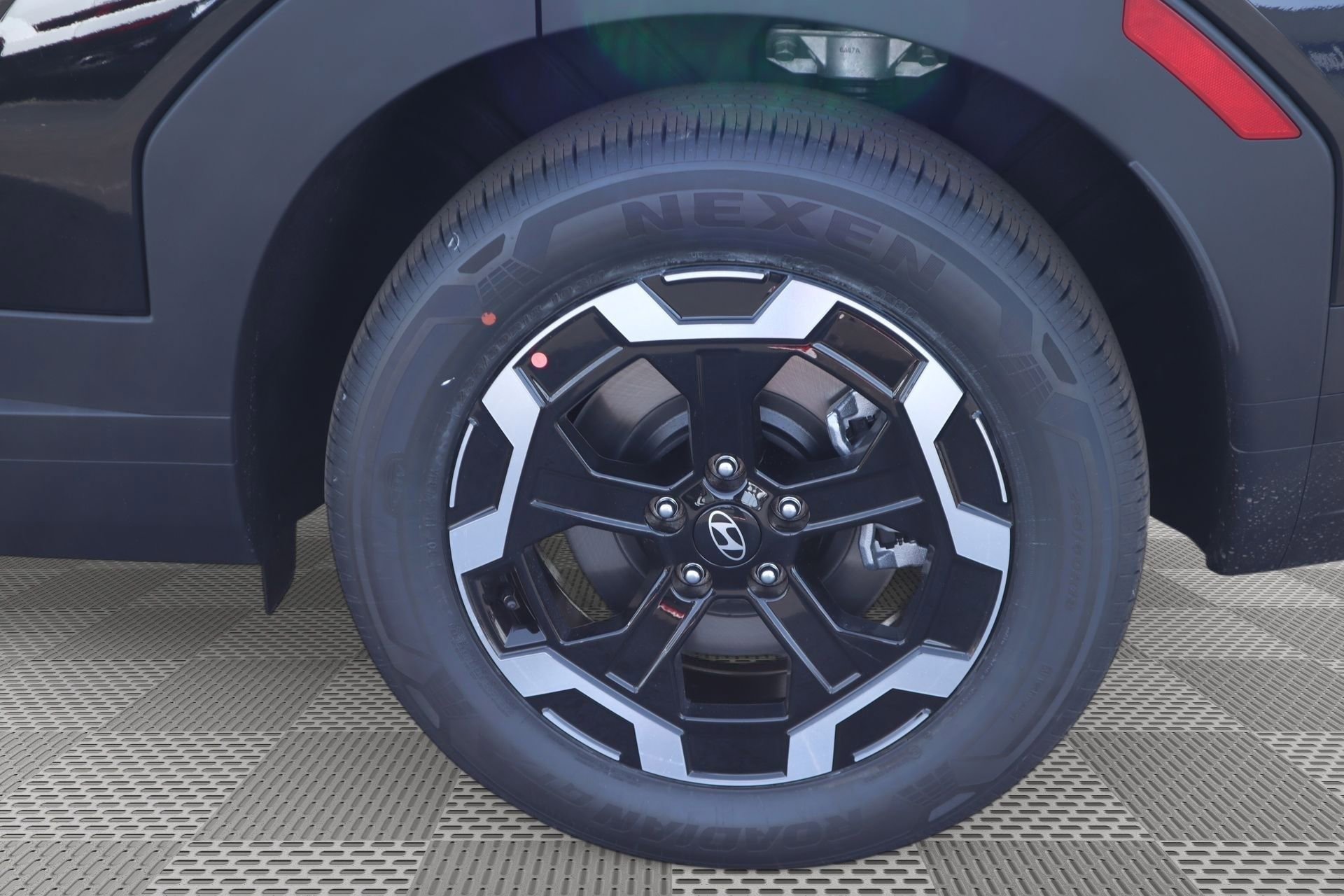 New 2026 Hyundai Santa Fe SEL FWD image 4