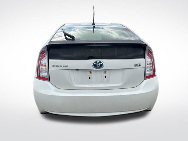Used 2014 Toyota Prius Three w/ Solar Roof Package image 4