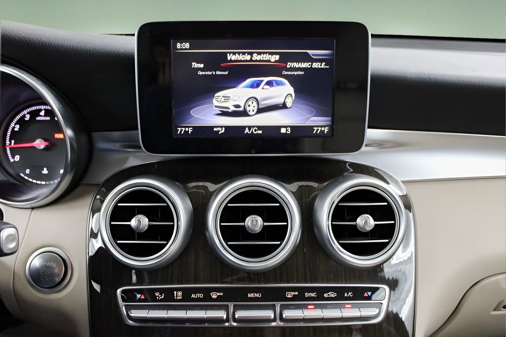 Used 2019 Mercedes-Benz GLC 300 image 26