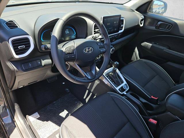New 2026 Hyundai Venue SEL FWD video 3