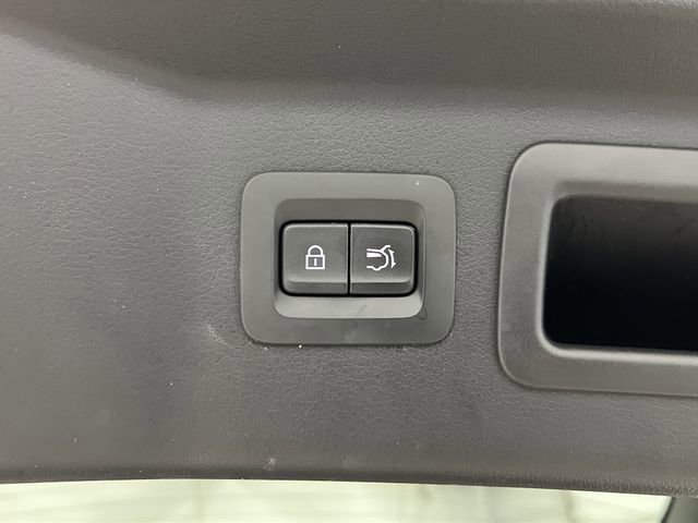 Used 2024 MAZDA CX-90 Plug-In Hybrid w/ Premium Plus image 17