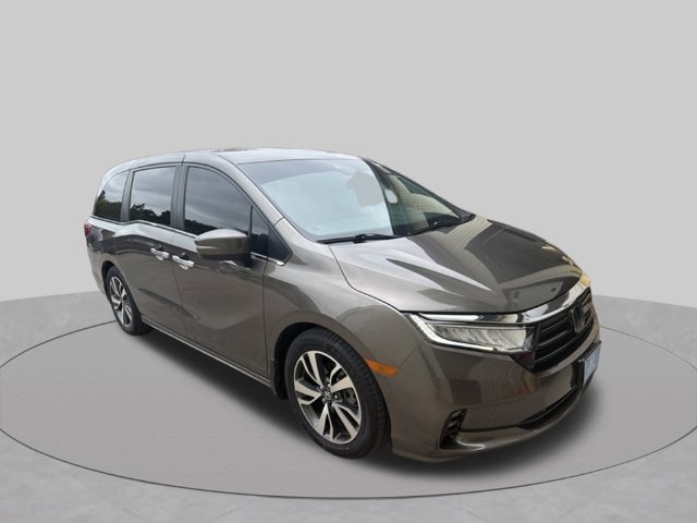 Certified 2022 Honda Odyssey Touring image 4