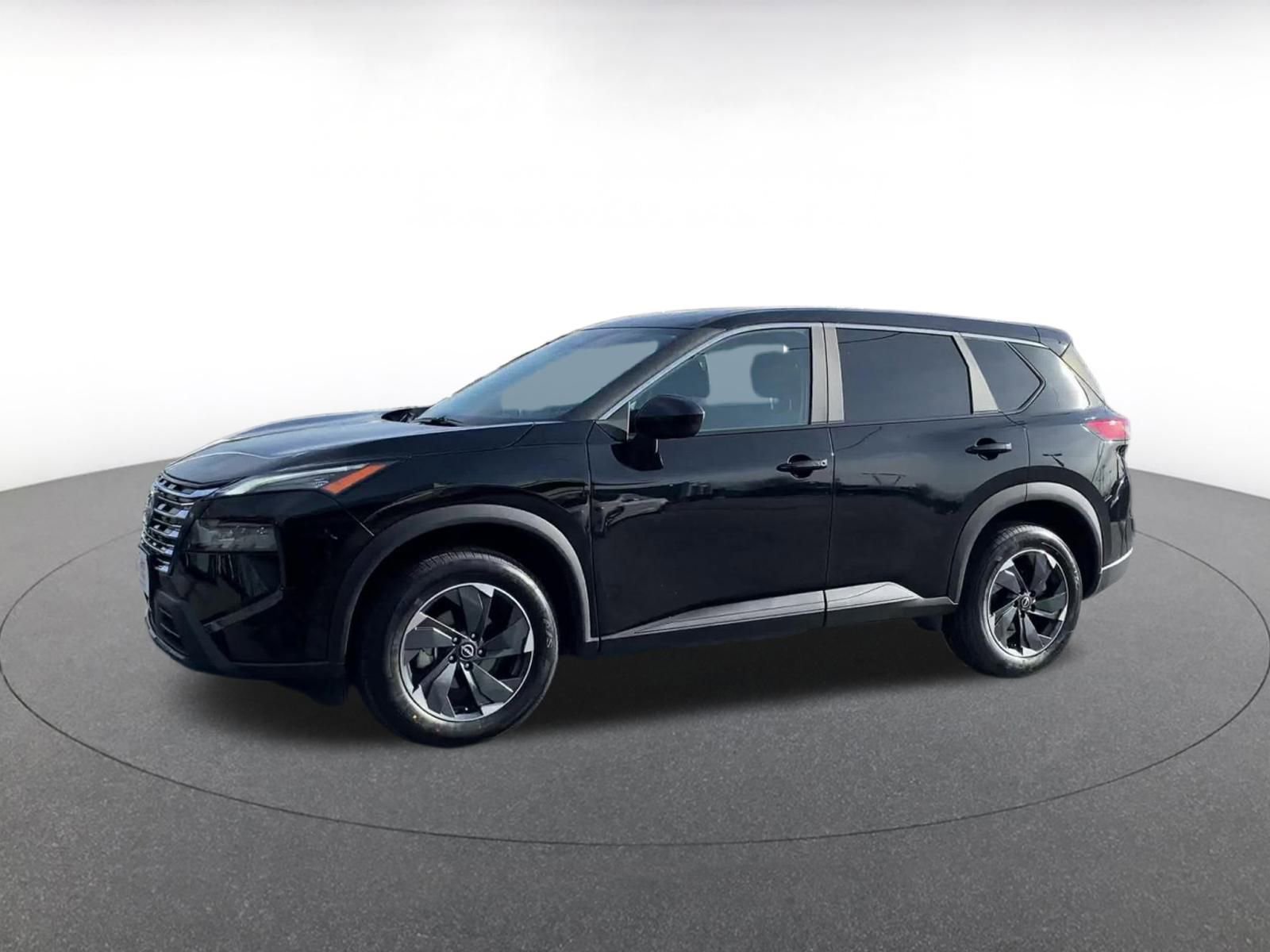 Used 2025 Nissan Rogue SV image 8