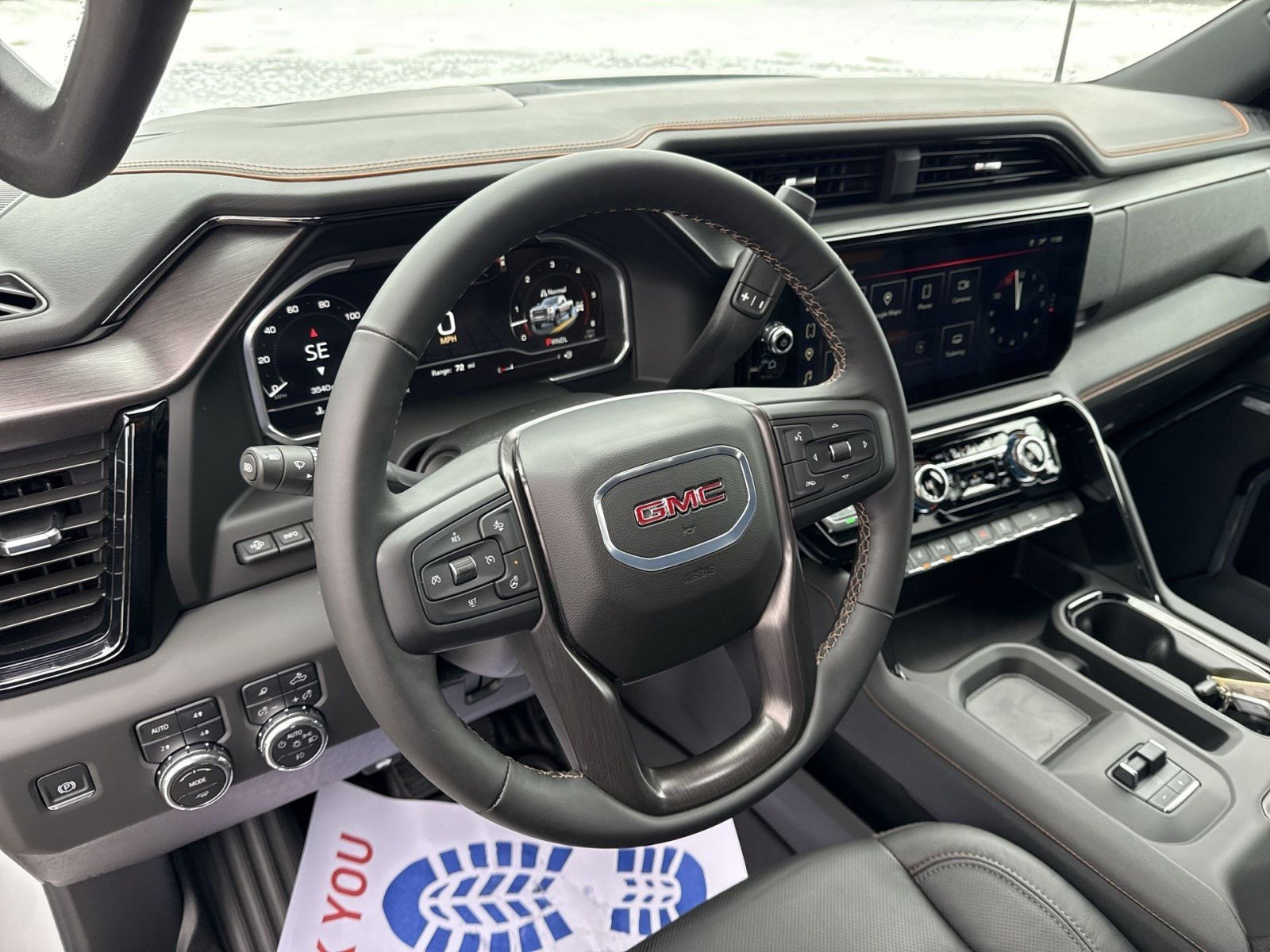 Used 2025 GMC Sierra 2500 AT4 w/ AT4 Premium Plus Package image 15