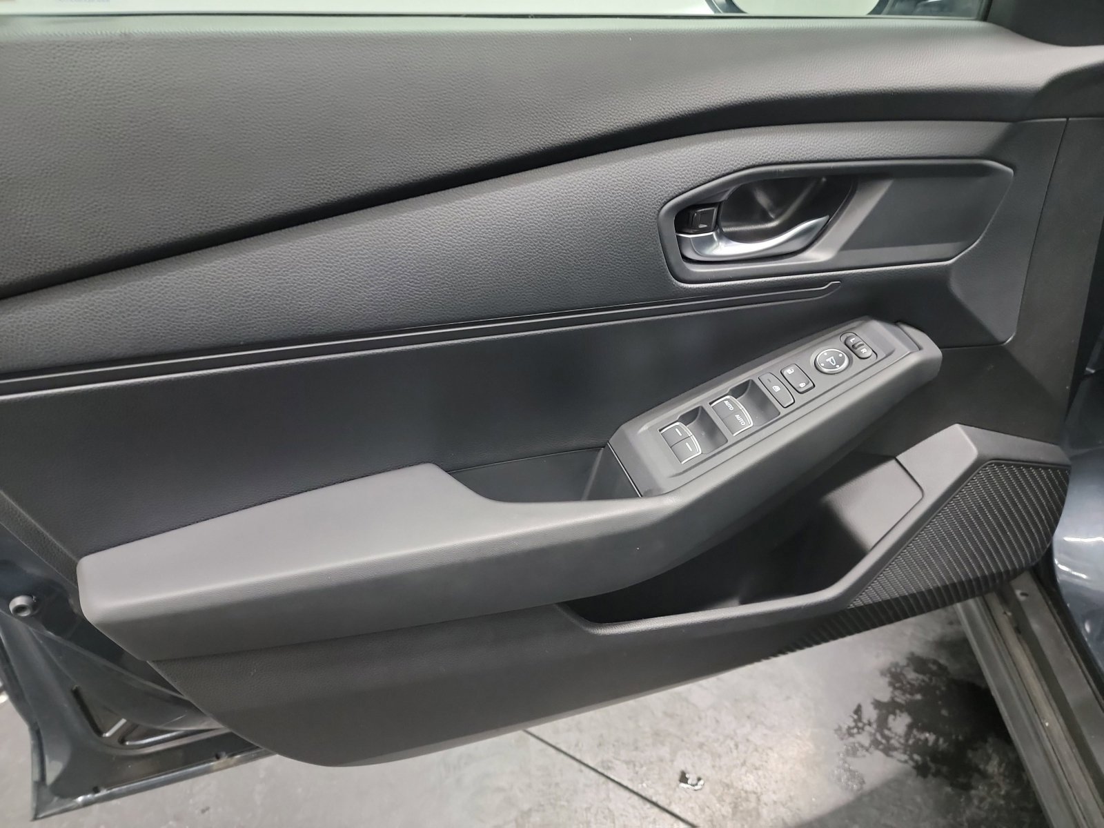 Certified 2024 Honda Accord LX image 13