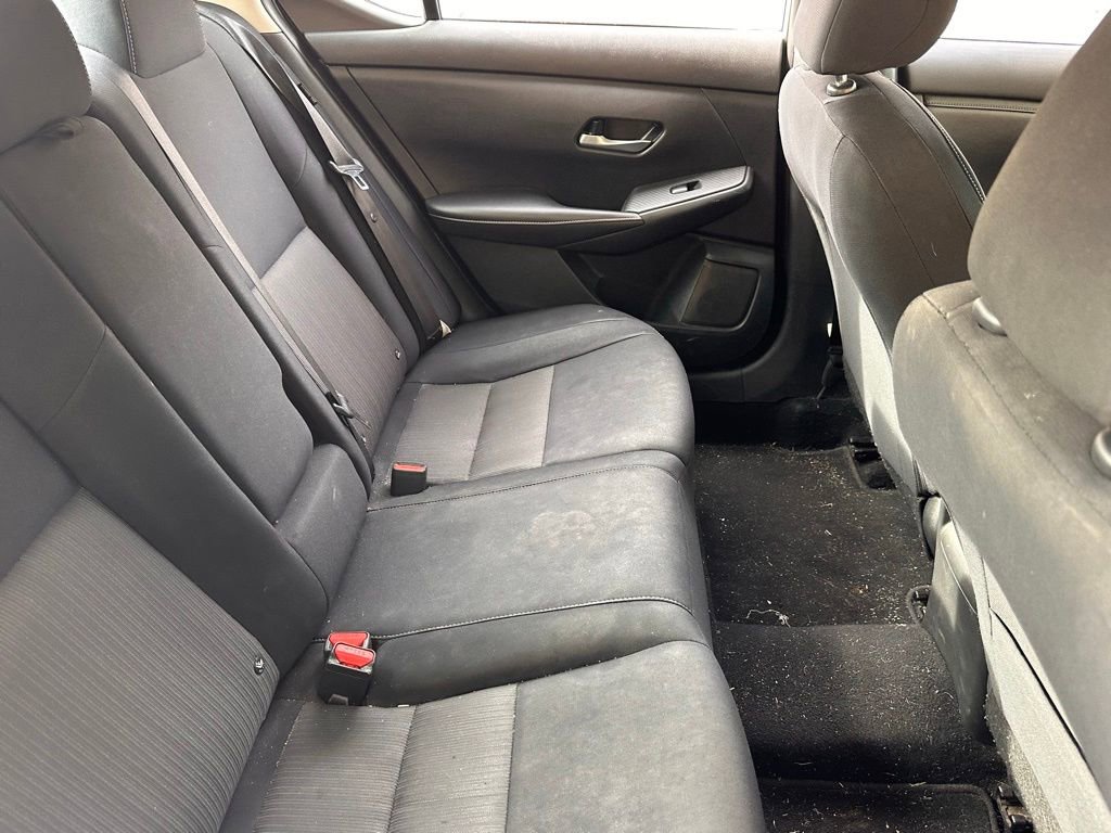 Used 2021 Nissan Sentra SV image 6