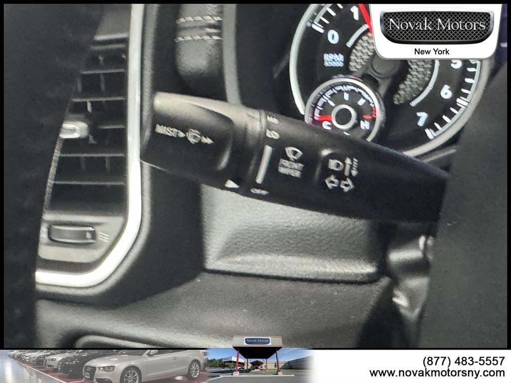 Used 2023 RAM 1500 Laramie AWD/4WD image 18
