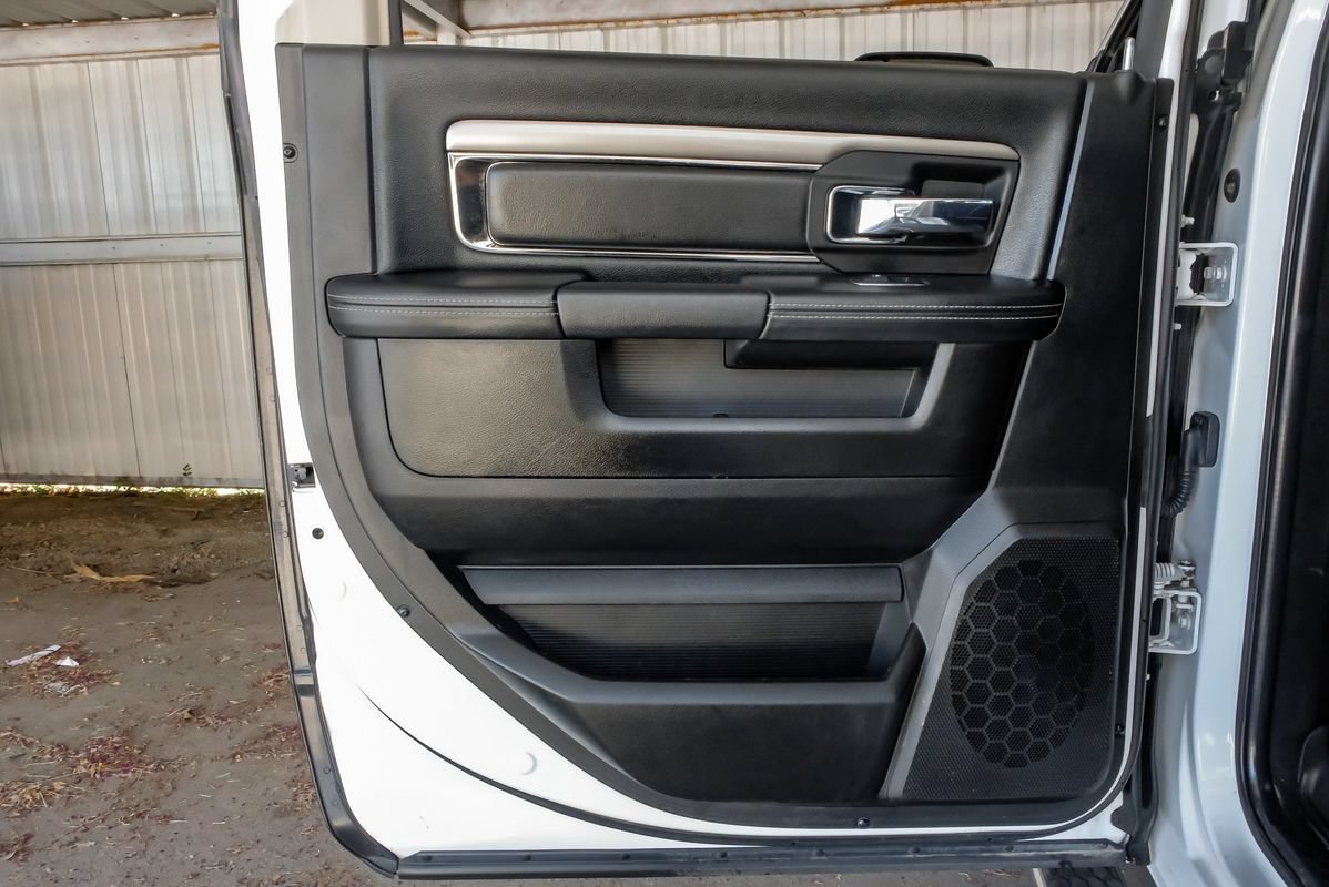 Used 2018 RAM 2500 Laramie w/ Sport Appearance Group AWD/4WD image 46