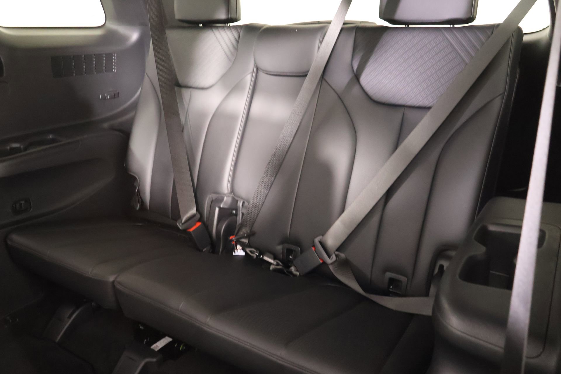 Certified 2025 Hyundai Palisade SEL image 13