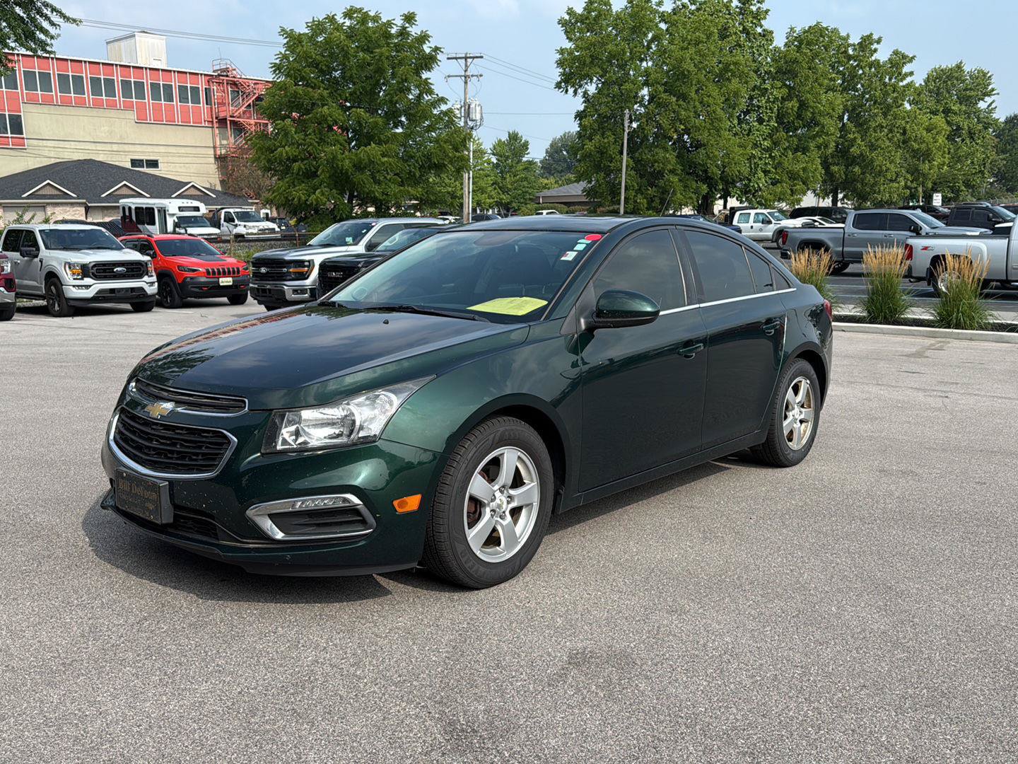 Used 2015 Chevrolet Cruze LT w/ Sun And Sound Package FWD image 7