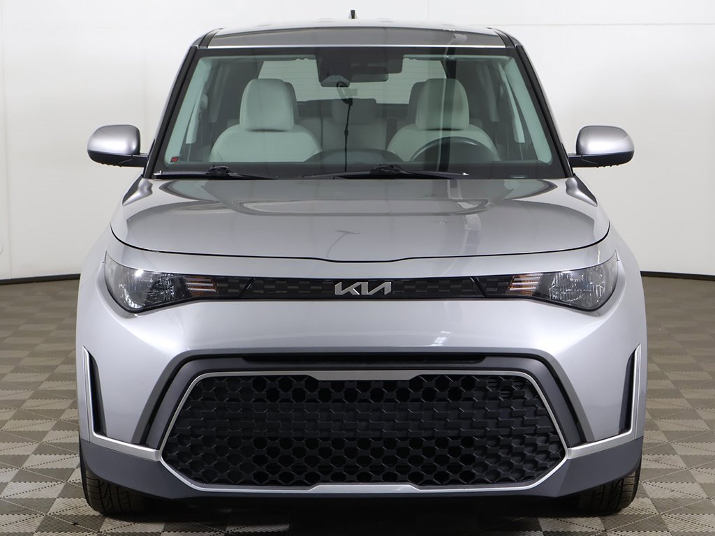 Used 2023 Kia Soul LX w/ LX Technology Package image 10