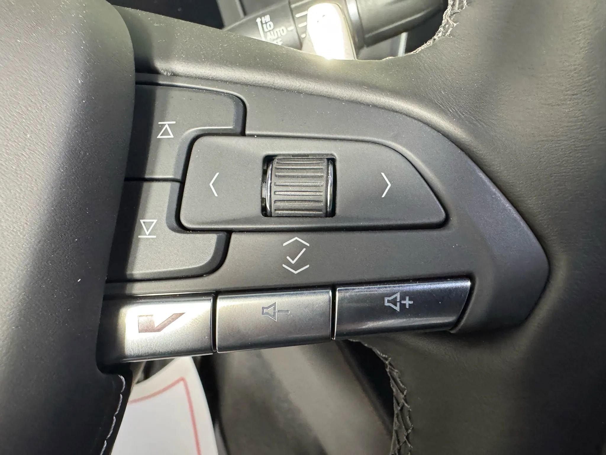 Used 2025 Cadillac CT4 V w/ Technology Package image 17