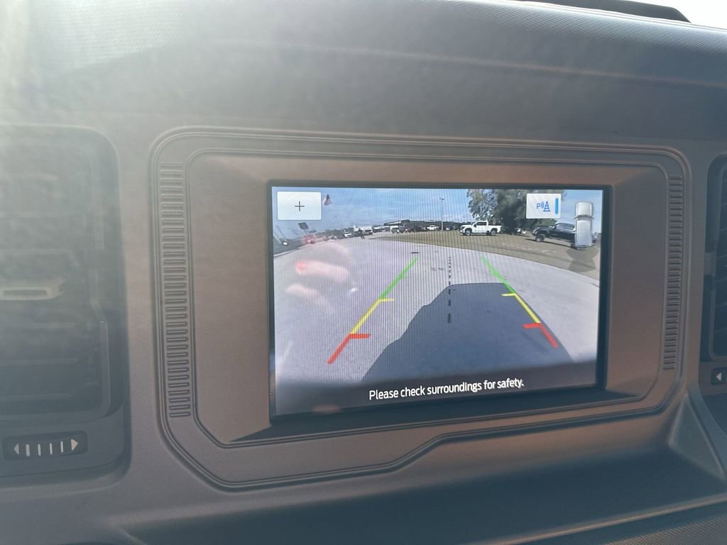 Used 2022 Ford Bronco Outer Banks image 21